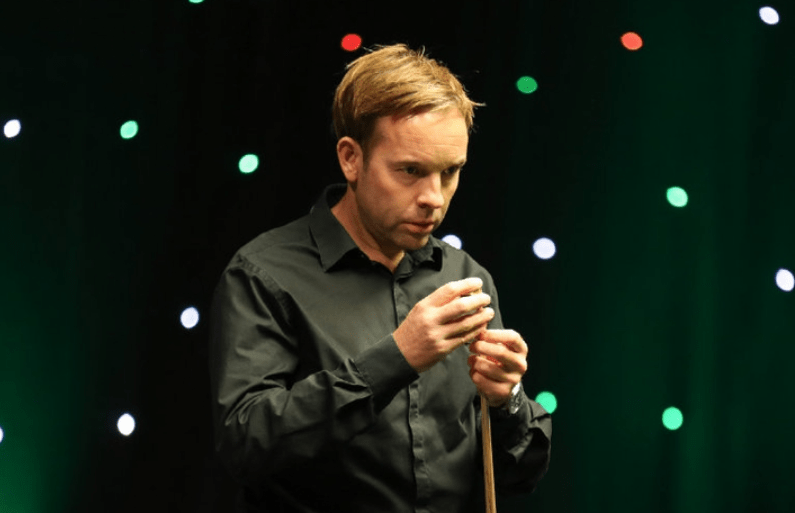 关于东城鲸鲨队鏖战岭南黑豹队，斯诺克大师赛失利，核心复出即建功。黑马成最大惊喜的信息