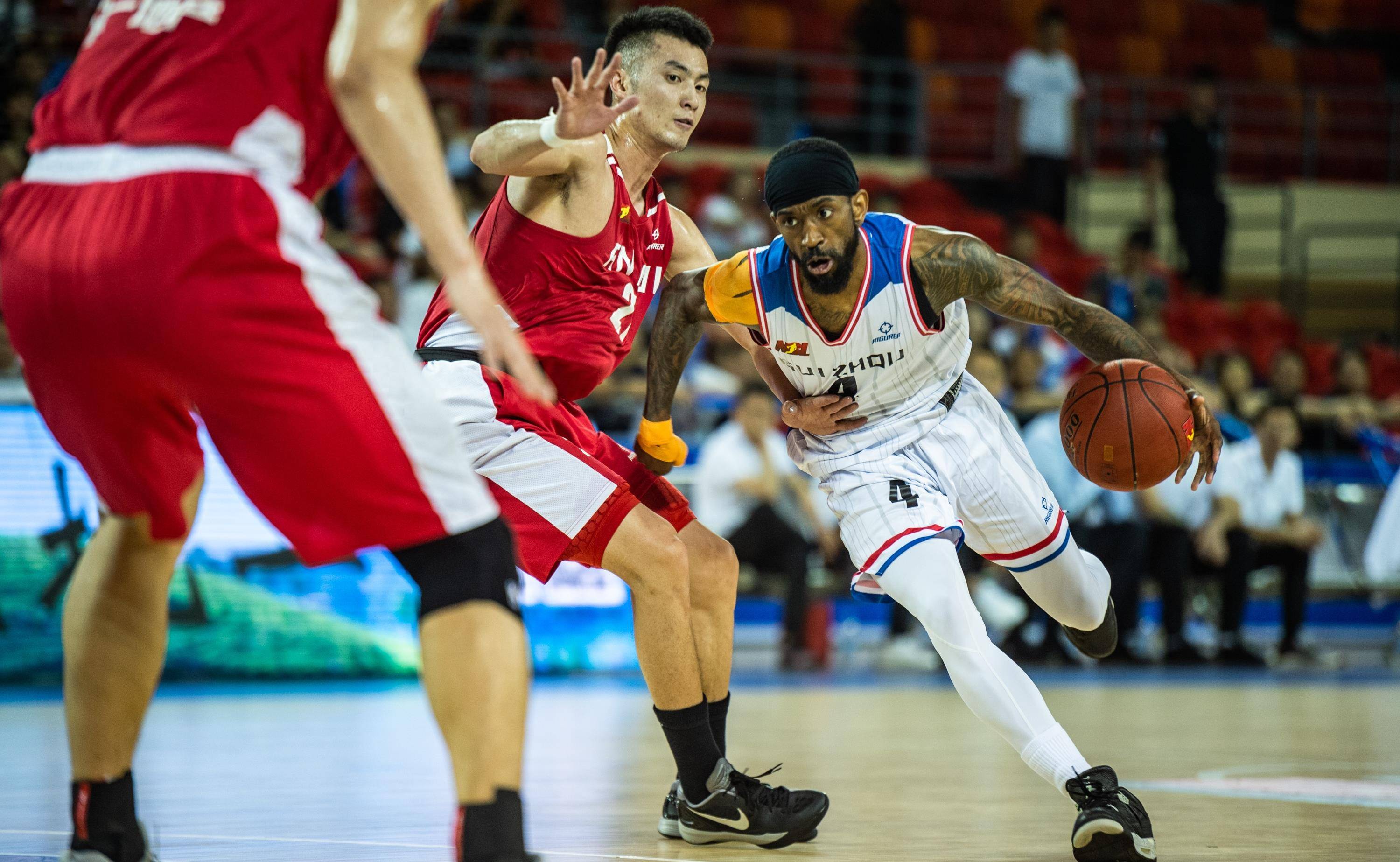 板球小组赛掀起高潮,滇池雷豹队翻盘天山雄狮队,战至最后一刻——防守强度拉满的简单介绍 板球小组赛掀起高潮,滇池雷豹队翻盘天山雄狮队,战至最后一刻——防守强度拉满的简单介绍